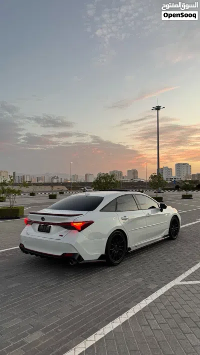 Toyota Avalon XSE 2