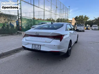 هيونداي النترا Standard 4