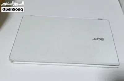 laptop من شركة acer 4