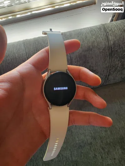 ساعه samsung watch 6 40m وكالة مع كل أغراضها زي الجديد 3