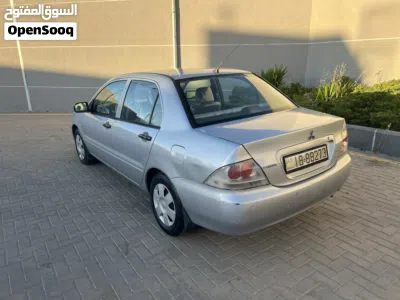 Mitsubishi Lancer GLX 4