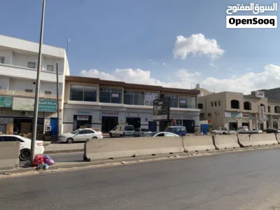 صالة تجارية للايجار 2