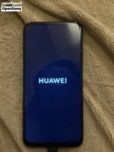 هواوي Nova 7i نظيف جداً وكالة (8GB RAM / 128GB 4