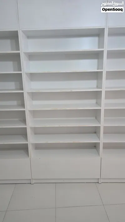 2 دواليب و كاونتر للبيع جدد كما موضح امامك 2
