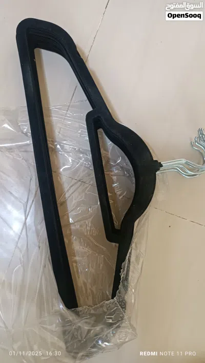كاونتر و رفوف و علاقات للبيع 3