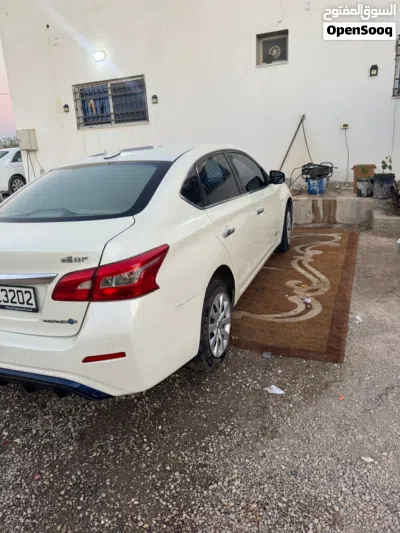 نيسان سيلفي Standard 2