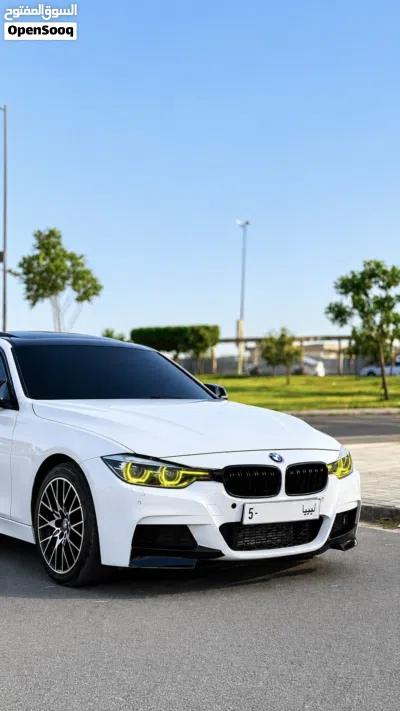 BMW 3 Series 328 2