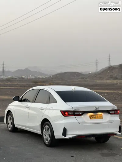 تويوتا يارس SE 3