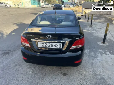 Hyundai Accent GLS 4
