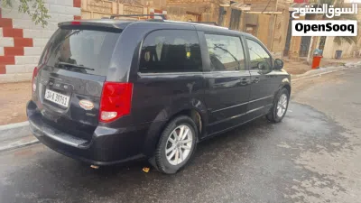Dodge Caravan Standard 2