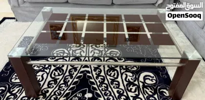 Glass Coffee table in very good condition 3