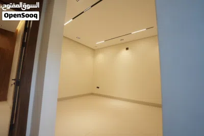 للبيع فيلا بناء شخصي في العريجاء الغربي 4