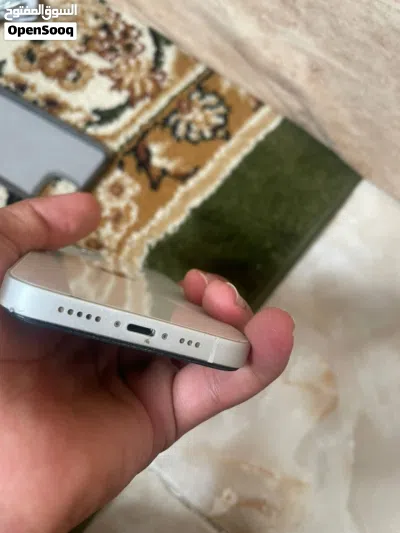سلام عليكم آيفون13عادي 128القيقا بتاريه100مغيره مغير شاشه اصليه صوت نت كميره ربي يبارك مكان دريبي 4