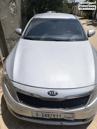 Kia K5 Standard 2