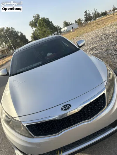 Kia K5 EX 3