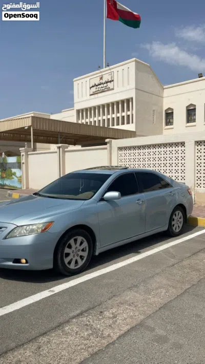 Toyota Camry XLE 4