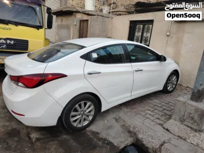 Hyundai Elantra GLS 2