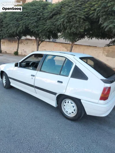 أوبل كاديت 2