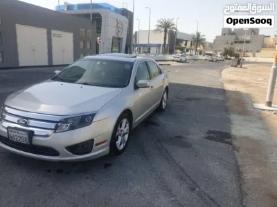 Ford Fusion SE 2
