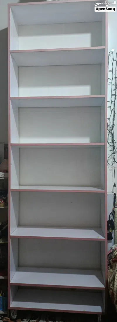 رفوف خشبية منزل او مخزن للبيع وبيه مجال 2