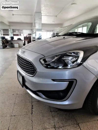 Ford Figo Standard 3