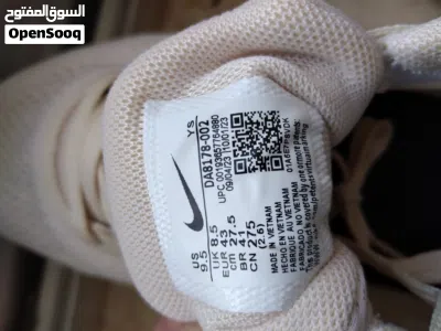 بوط رياضي nike اصلي رجالي نمره 43 3