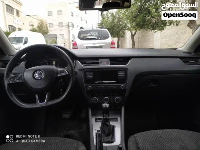 سكودا اوكتافيا Standard 3