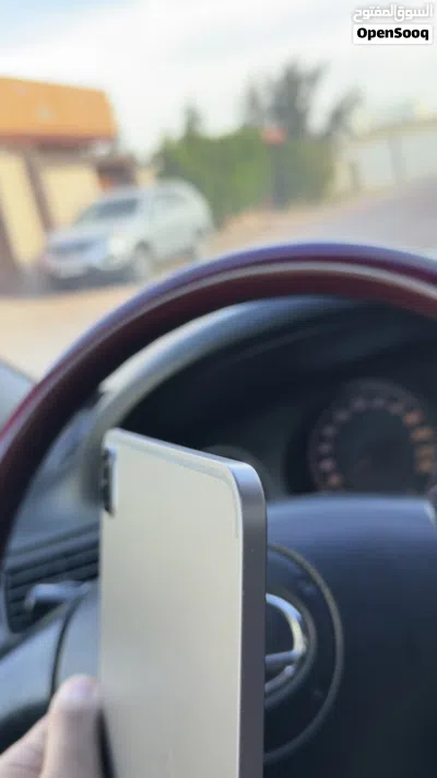 تواصل واتس ipad pro 2022 3