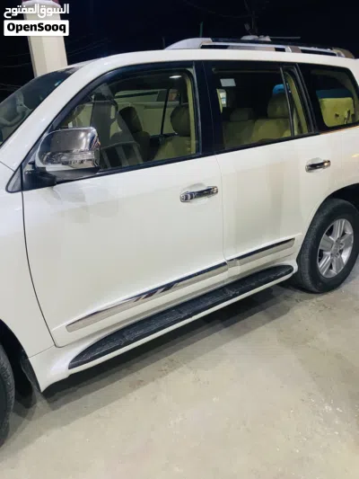Toyota Land Cruiser EXR 4