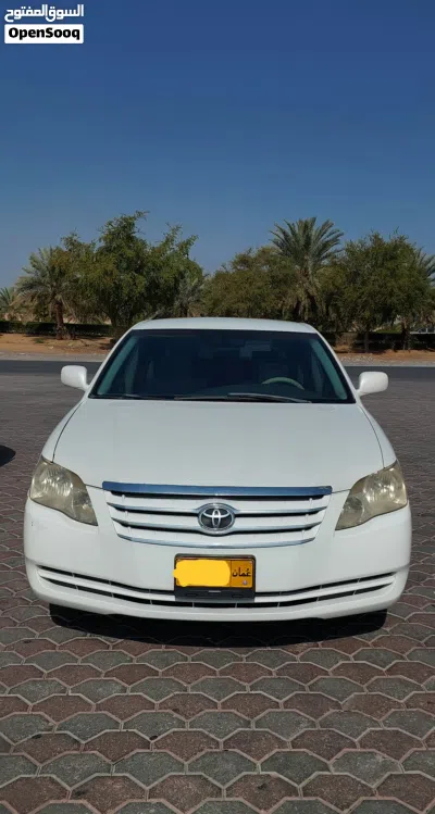 Toyota Avalon XLE 4