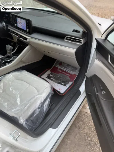 Kia K5 EX 3