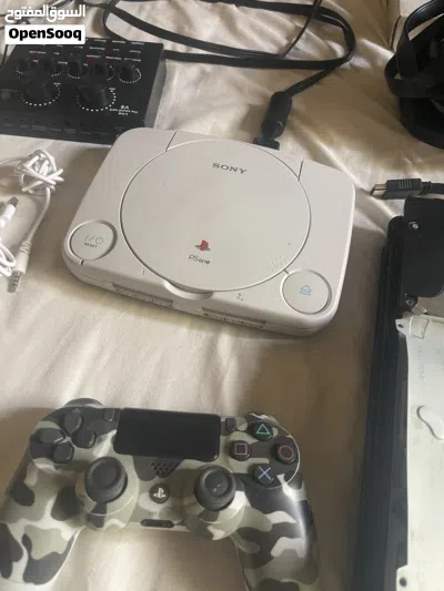 بيع سوني فور و سوني 1 و مكسر و يده سوني 4 و تلفزيون وقعده تلفزيون ويرات سوني وان و سوم و ابشر بسعد 3