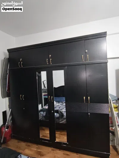 خرانه دورين علاق وارفف عرض 2 متر 90 سنت بي 10 دينار مع التسريحه 2