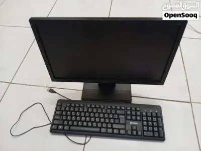مجموعة أغراض للبيع بسبب السفر 2