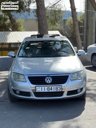 Volkswagen Passat SE 3