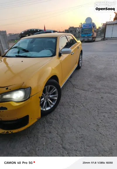 Chrysler 300 300S v8 4