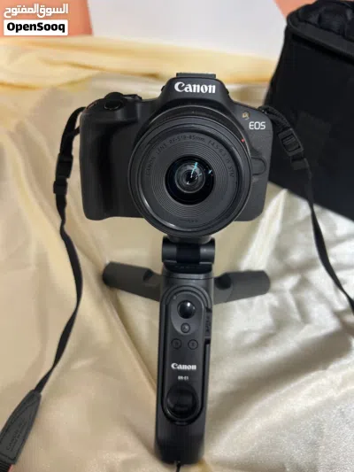كاميرا canon r50 2