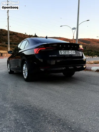 سكودا اوكتافيا Standard 4