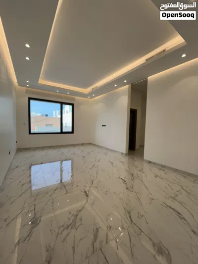 دور سكني كامل للإيجار مع روف في الصديق – أول ساكن وتشطيب ألترا سوبر 2
