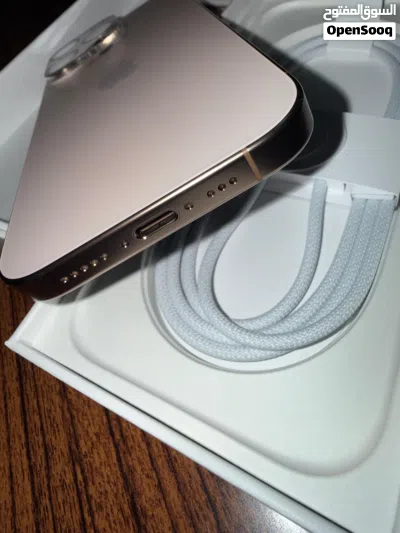 iPhone 16 Pro 512GB Battery: 96% 3