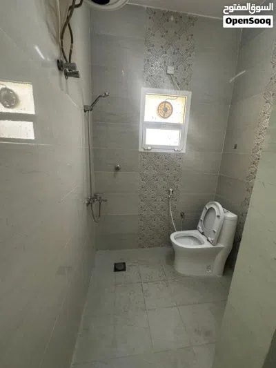 توفر غرفه وحمام مفروشة قم النضافه الايجار الشهري واليومي Provides a clean, furnished room and bathro 3