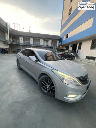 Hyundai Azera GL 2