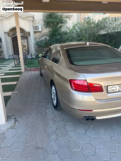 بي ام دبليو الفئة 5 530 4