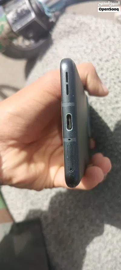 للبيع عرطة ون بلس 10 برو فايف جي نظيف كرت فيه شرخ خفيف في الشاشه 4