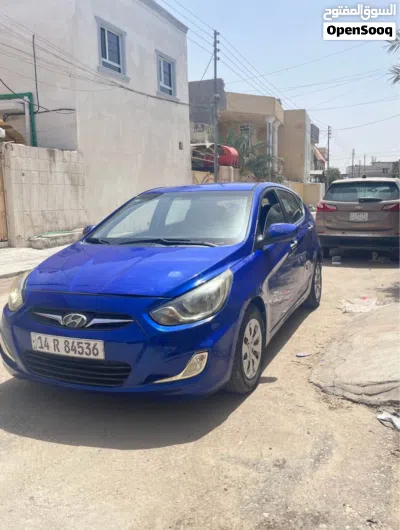 Hyundai Accent Standard 4