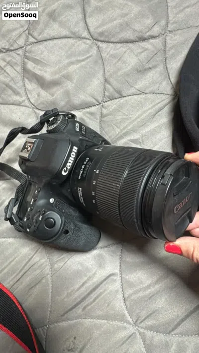 Canon EOS 80D DSLR Camera for Sale – Like New 2
