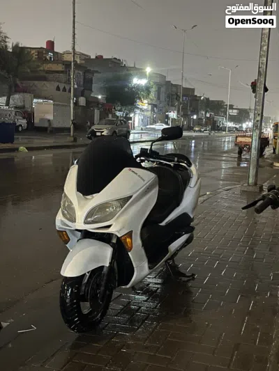 هوندا أخرى 4