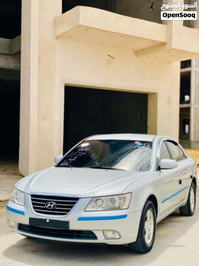هيونداي سوناتا Standard 4