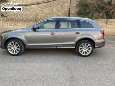 Audi Q7 SQ7 4