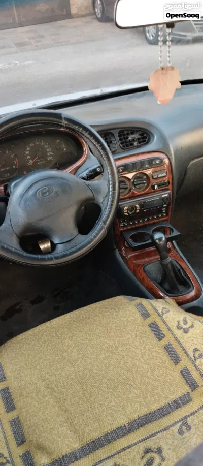 هيونداي افانتي Standard 4